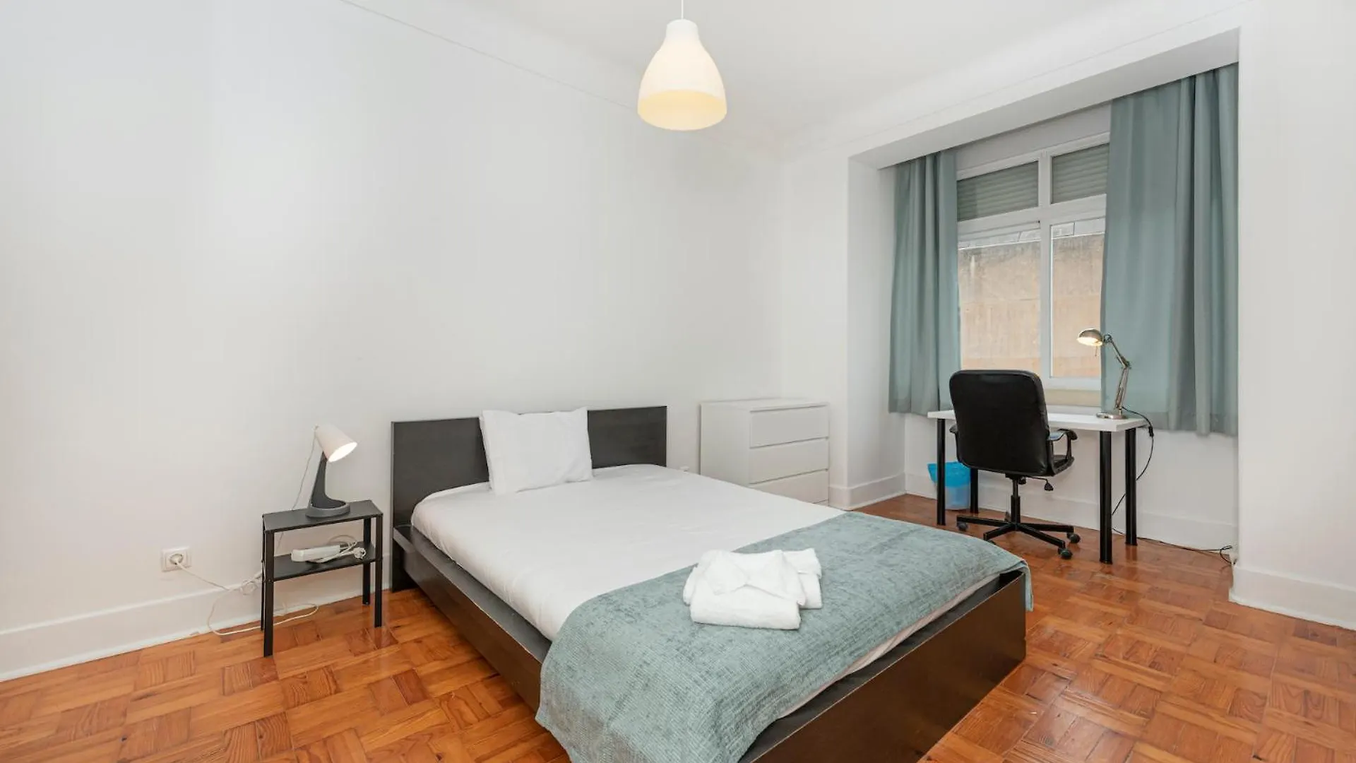 Houze_Central Lisbon, 4 Rooms Flat W/ Zoo View البرتغال